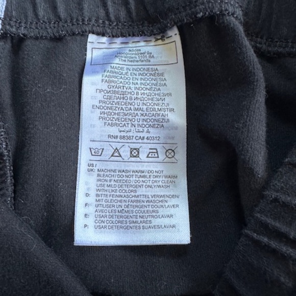 Adidas women's athletic shorts size XS black and white drawstring waist - Picture 3 of 3